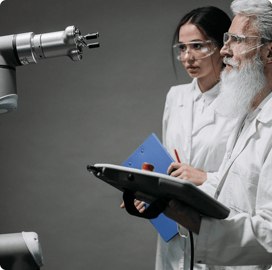 Why Pharmaceutical Manufacturers Choose Dynamics Square